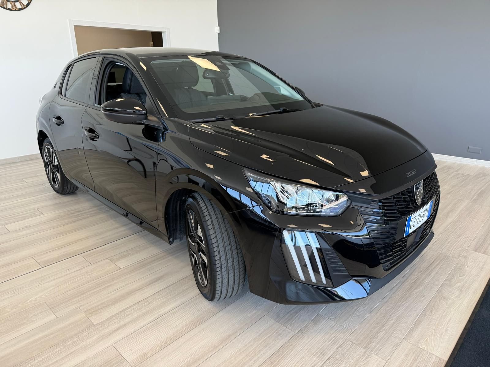 Peugeot 208 PureTech 100 S&S 5p. Allure