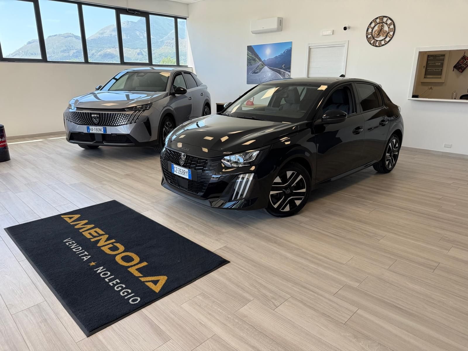 Peugeot 208 PureTech 100 S&S 5p. Allure