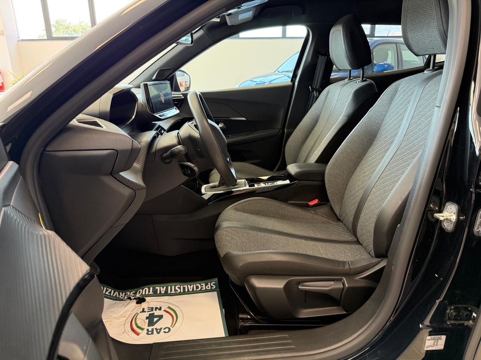 Peugeot 2008  Allure 100