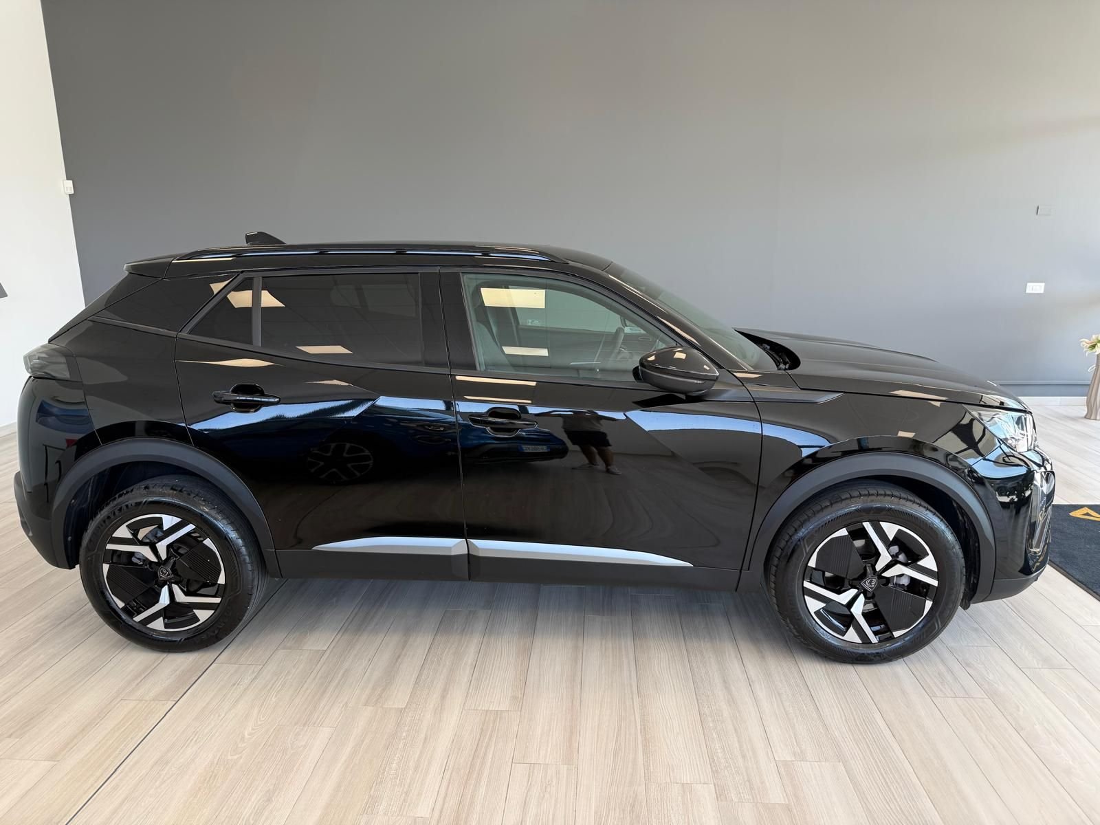 Peugeot 2008  Allure 100