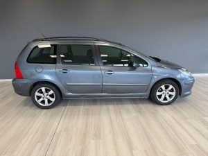 Peugeot 307  1.6 hdi