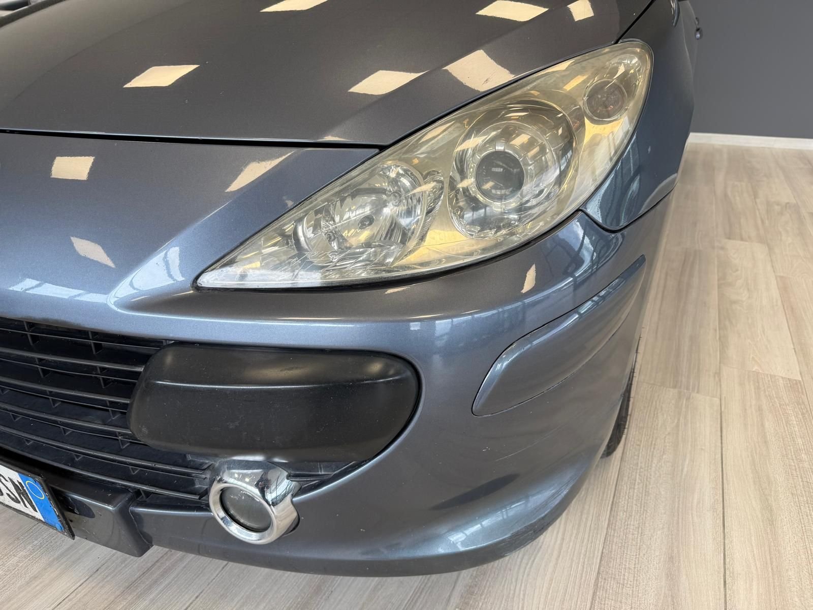 Peugeot 307  1.6 hdi