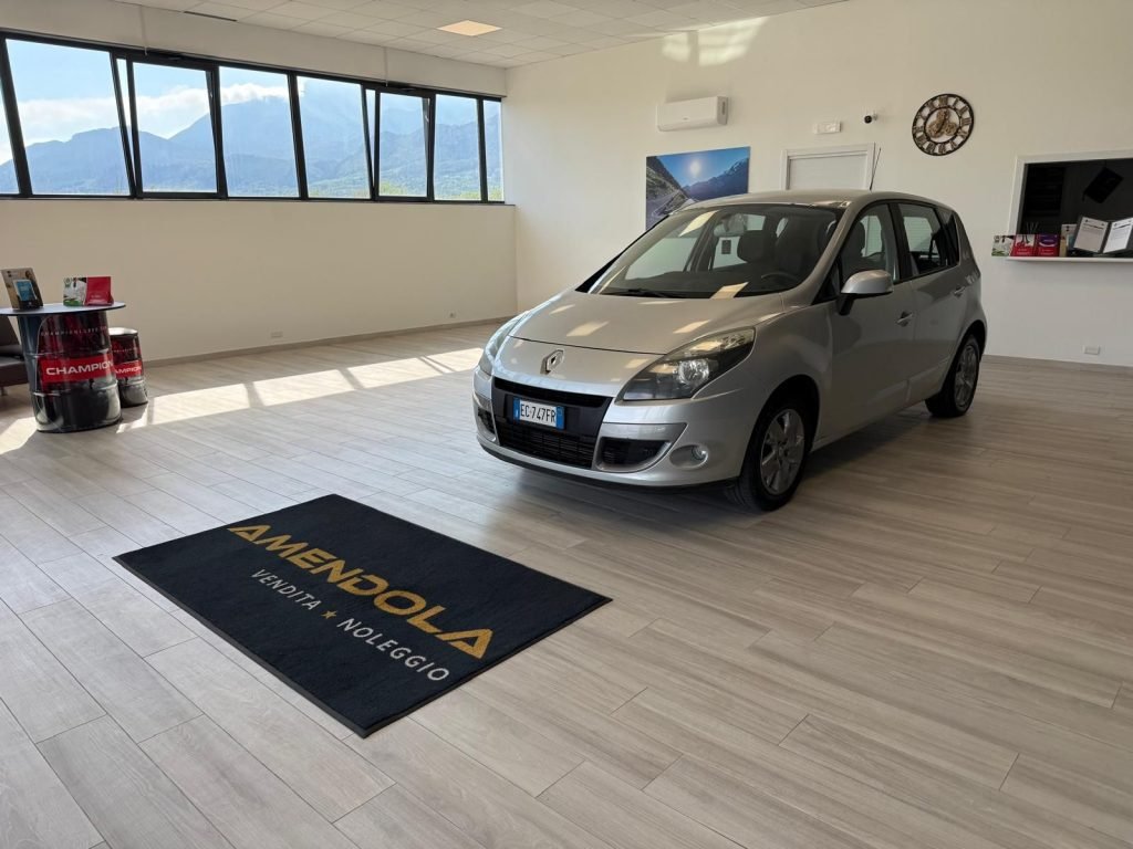 Renault   scenic x-mod Dynamique1.5 dci 110CV