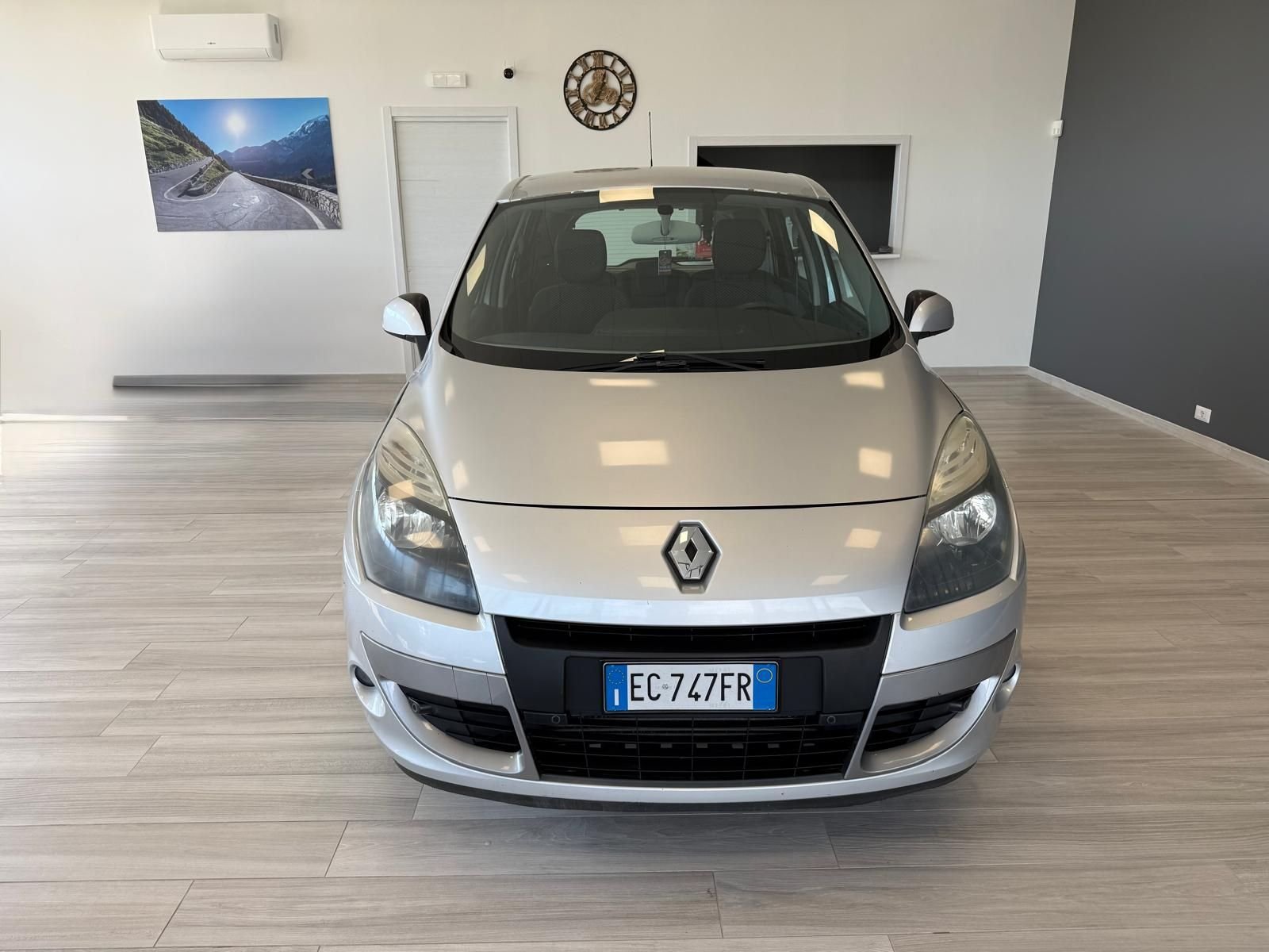 Renault   scenic x-mod Dynamique1.5 dci 110CV