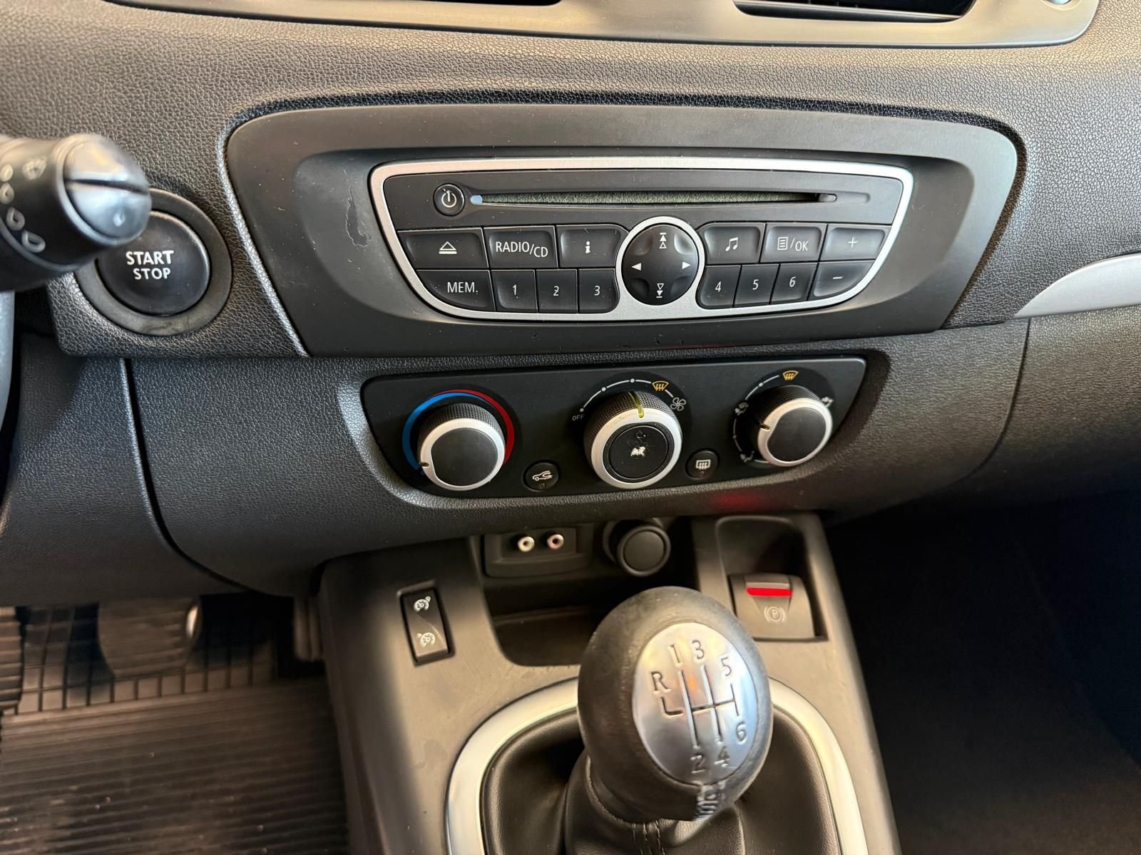 Renault   scenic x-mod Dynamique1.5 dci 110CV