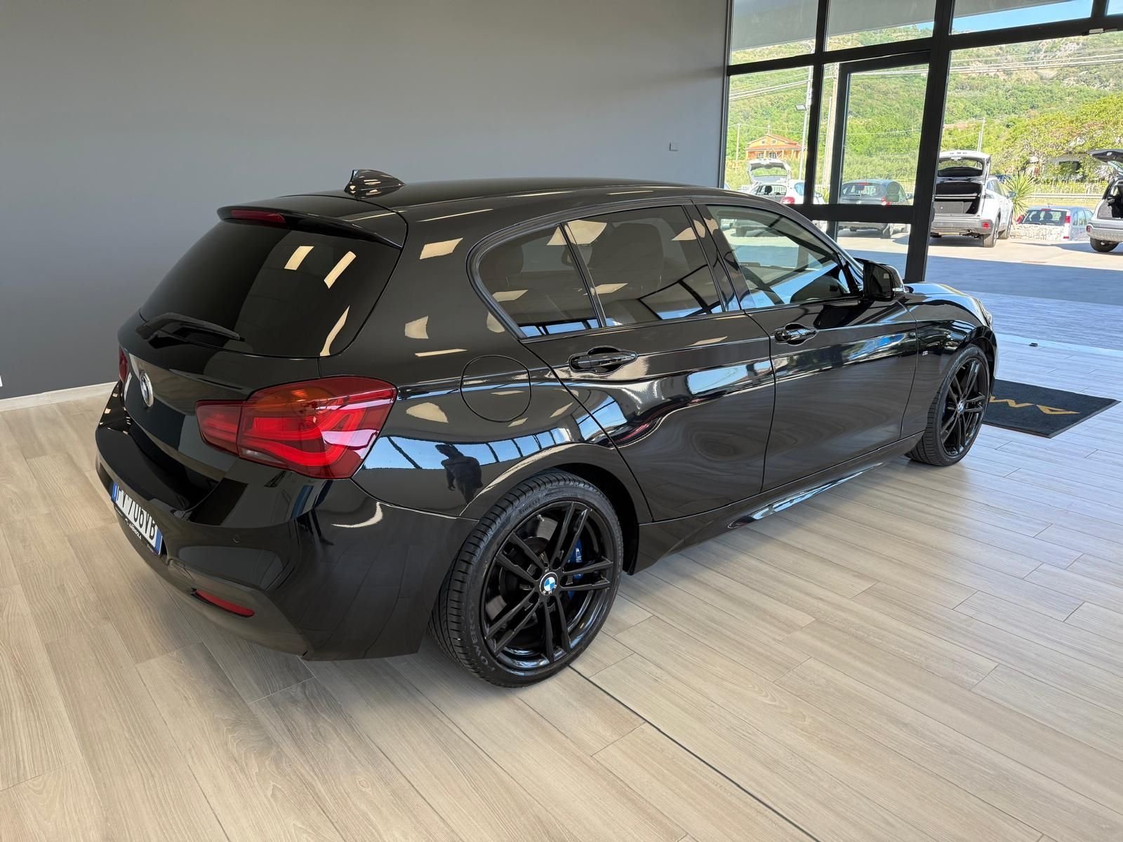 BMW 120d  M sport Black Shadow