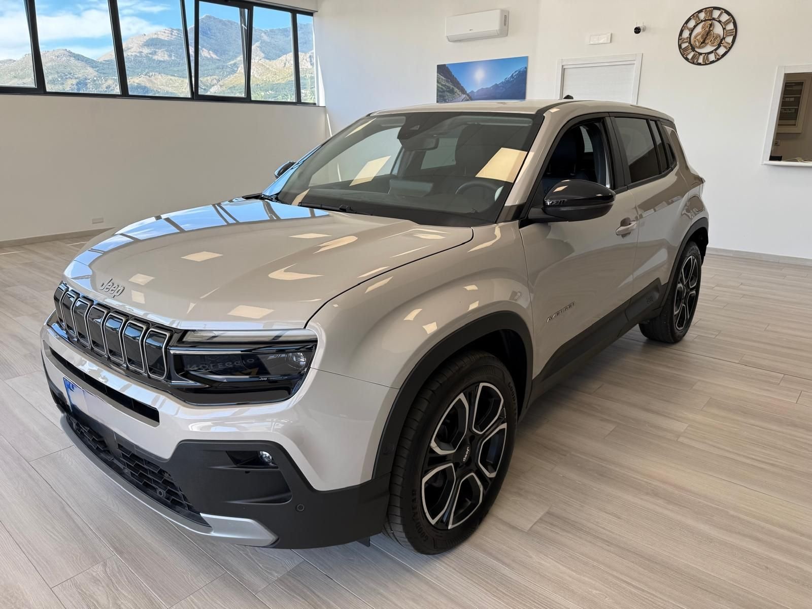 Jeep Avenger 1.2 Turbo 100 CV Summit Pari al nuovo