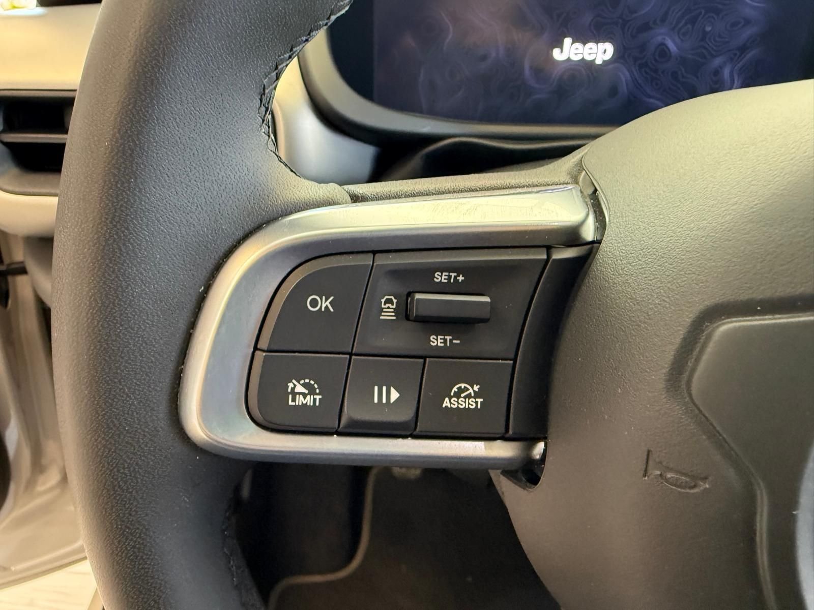 Jeep Avenger 1.2 Turbo 100 CV Summit Pari al nuovo