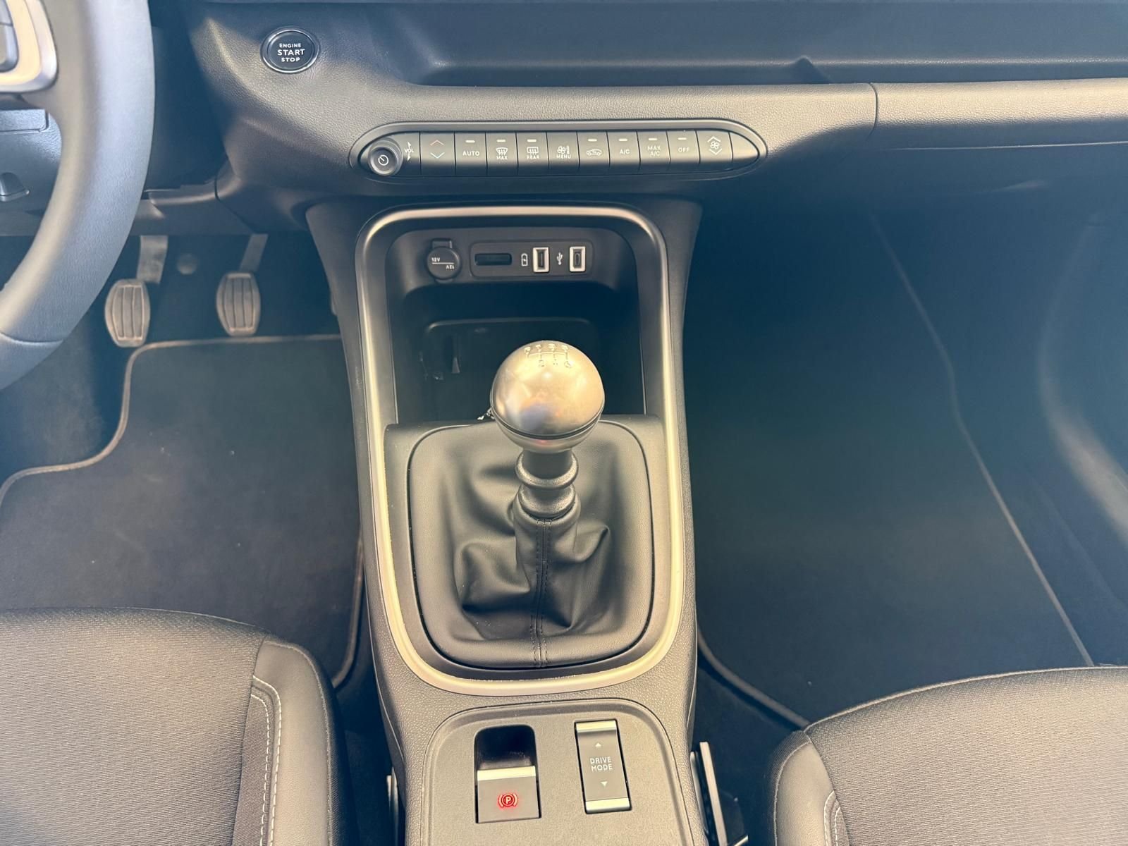 Jeep Avenger 1.2 Turbo 100 CV Summit Pari al nuovo